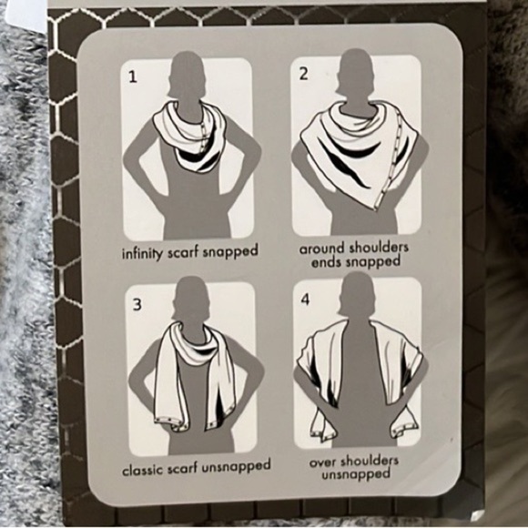FREE COUNTRY Women’s convertible scarf in Heather gray One size - Picture 1 of 9